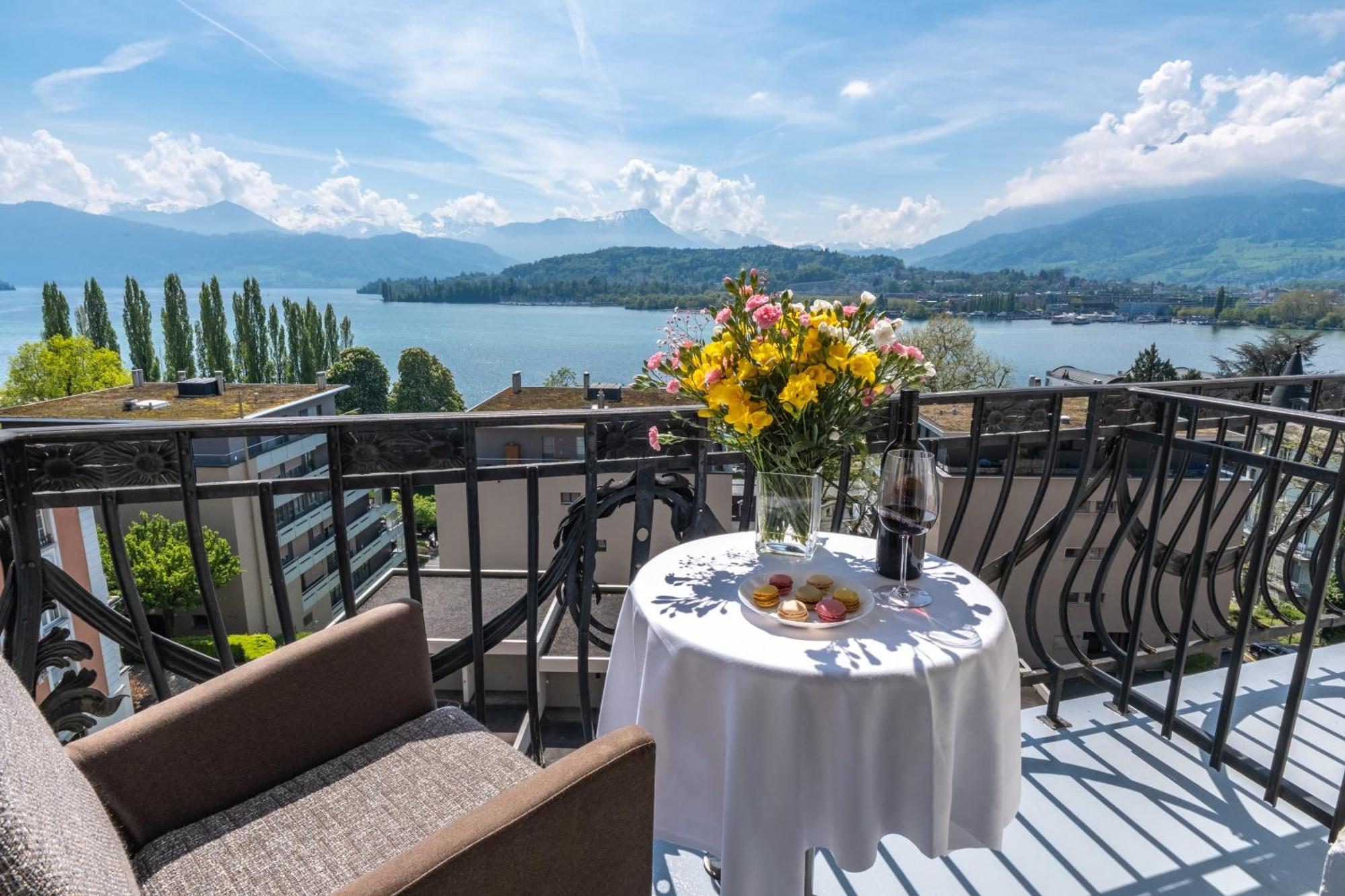 Hotel Royal Luzern Ruang foto