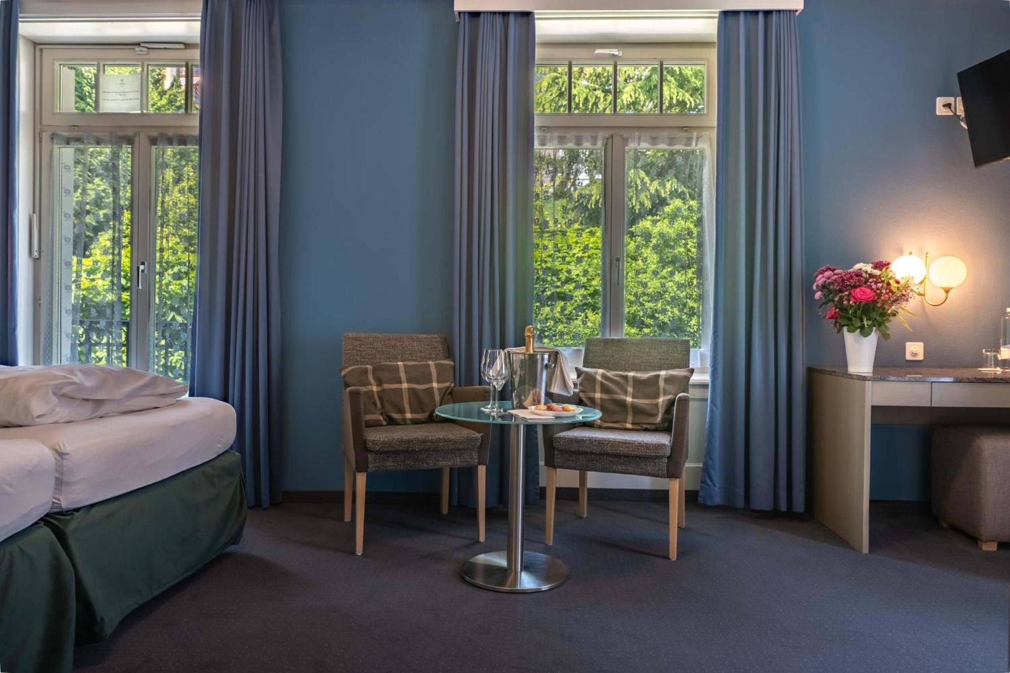Hotel Royal Luzern Ruang foto