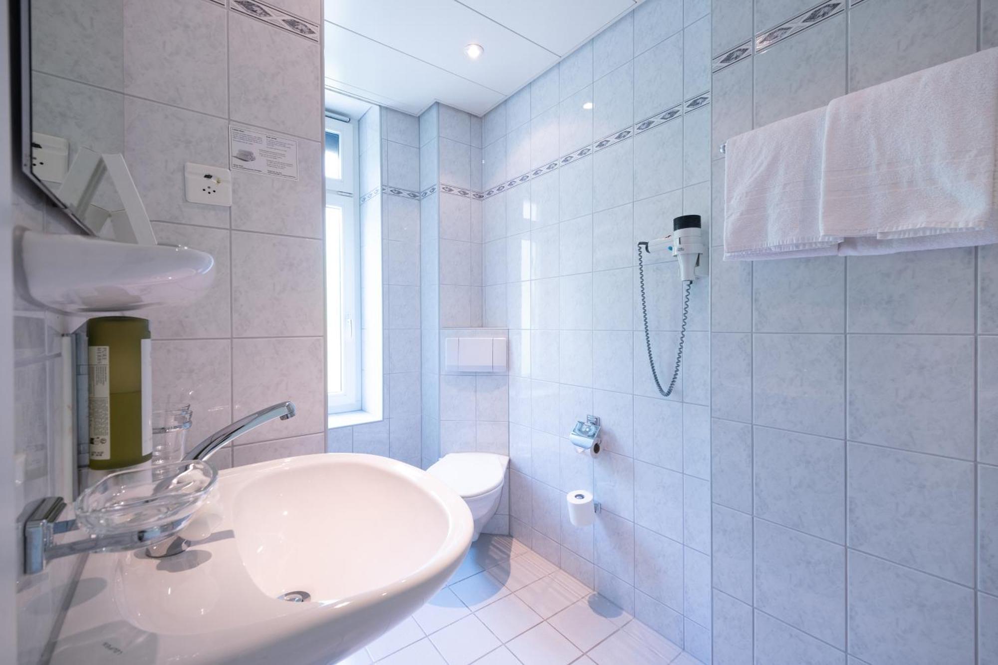 Hotel Royal Luzern Ruang foto