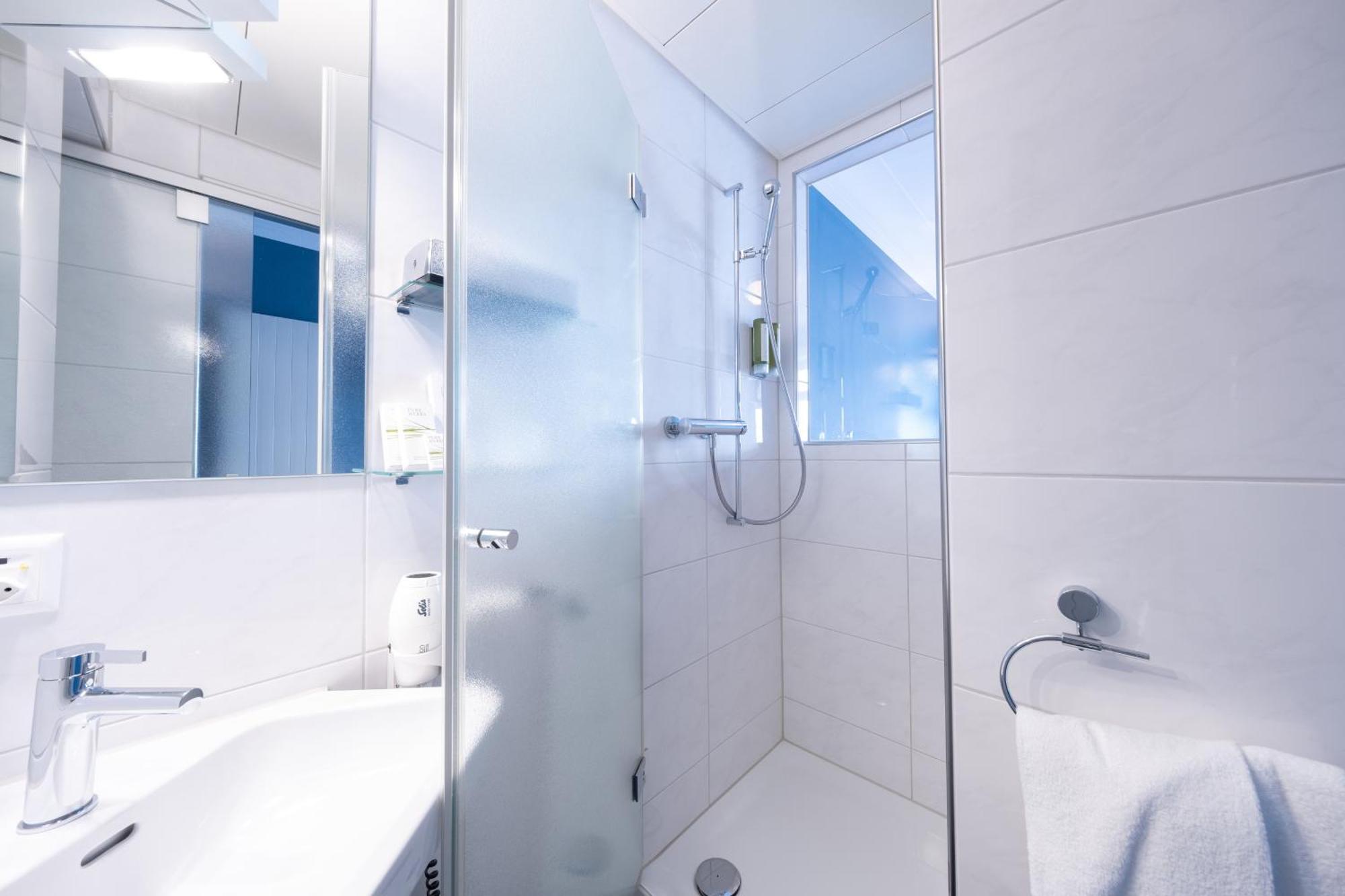 Hotel Royal Luzern Ruang foto