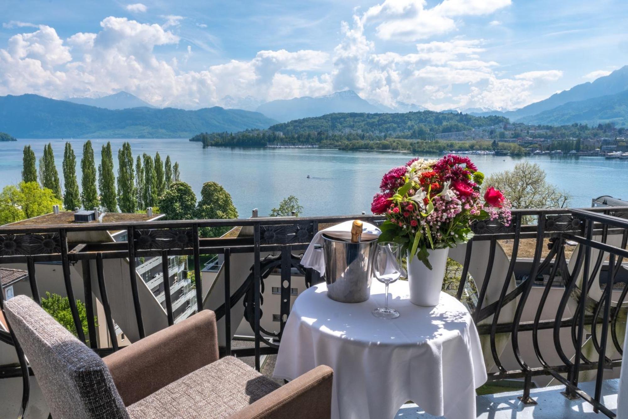 Hotel Royal Luzern Ruang foto